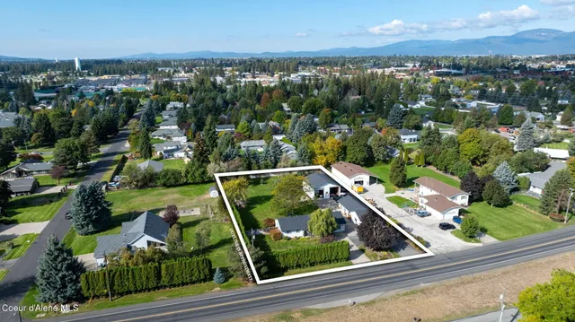 $995,000 | 7671 North 4th Street, Dalton Gardens, ID 83815