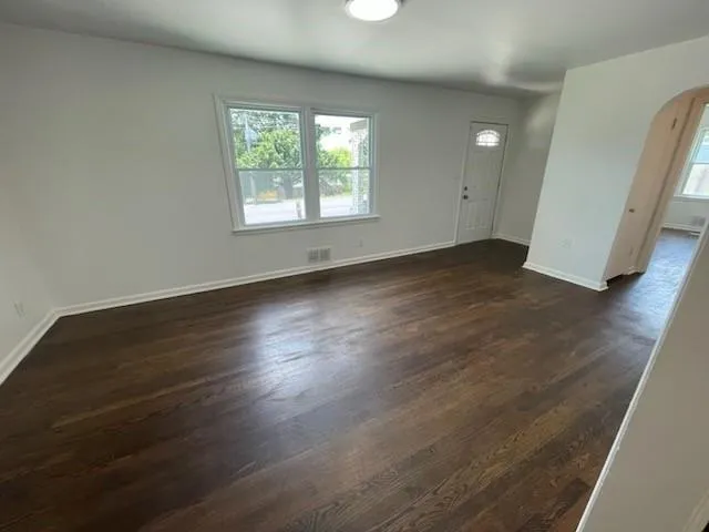 $220,000 | 4216 Merriam Drive, Overland Park, KS 66203