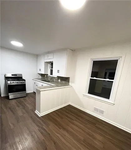 $210,000 | 4216 Merriam Drive, Overland Park, KS 66203