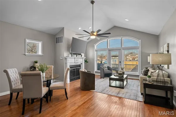 $395,000 | 5501 Cates Avenue, St. Louis, MO 63112