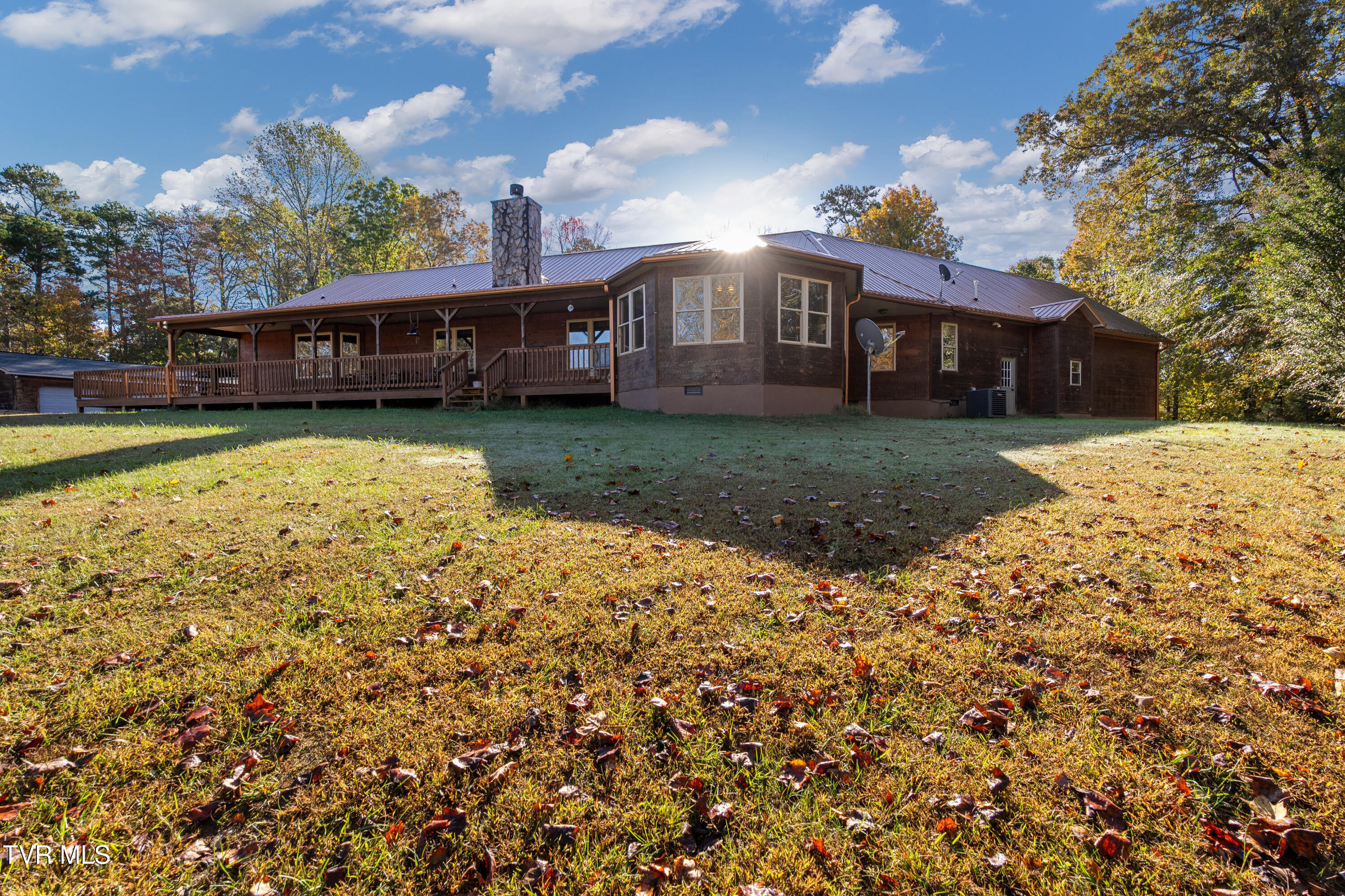 1374 West Allens Bridge Road Greeneville, TN 37743 - Photo 12 of 80 DSC05250 - Copy (2) - Copy