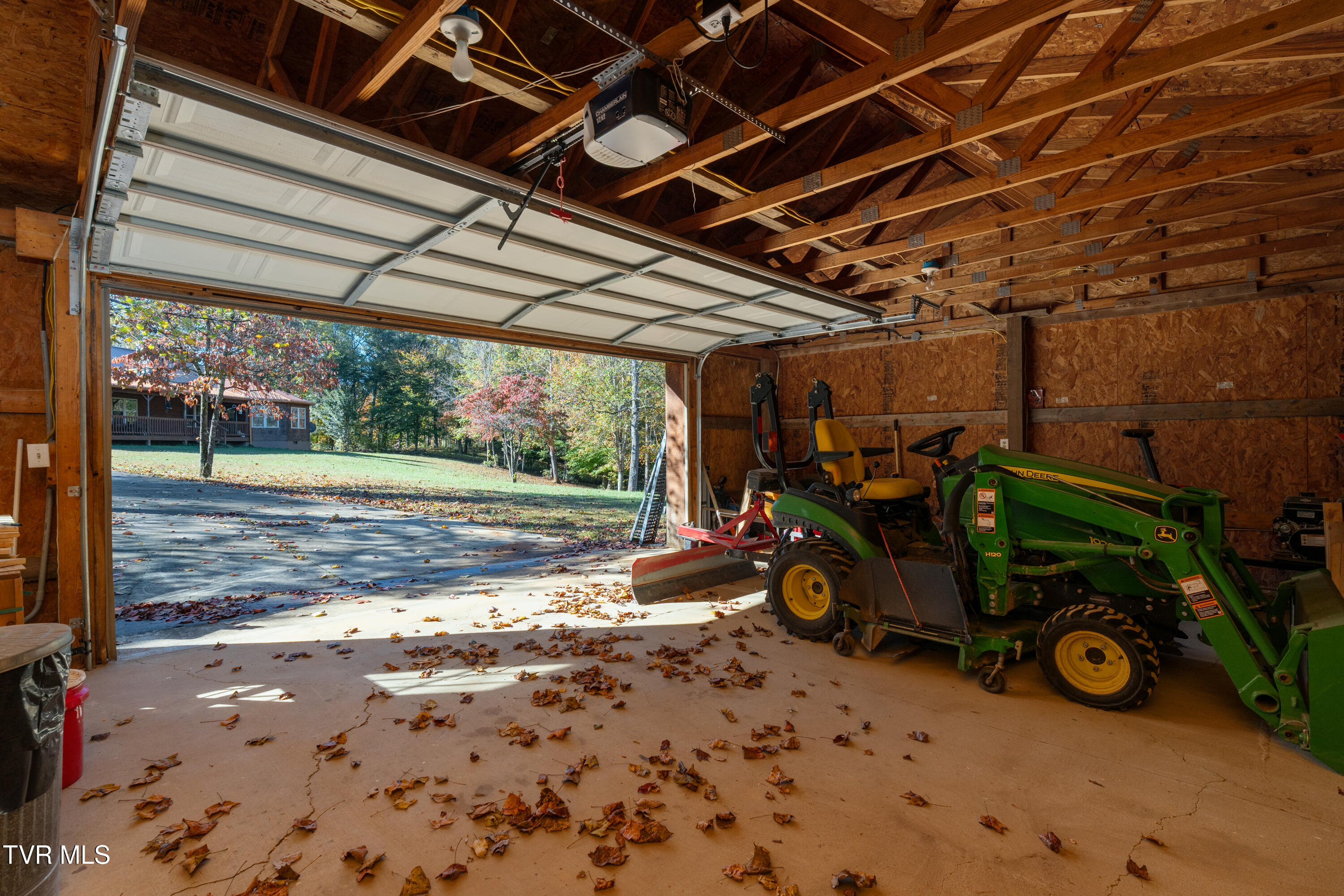 1374 West Allens Bridge Road Greeneville, TN 37743 - Photo 14 of 80 DSC05262 - Copy (3) - Copy