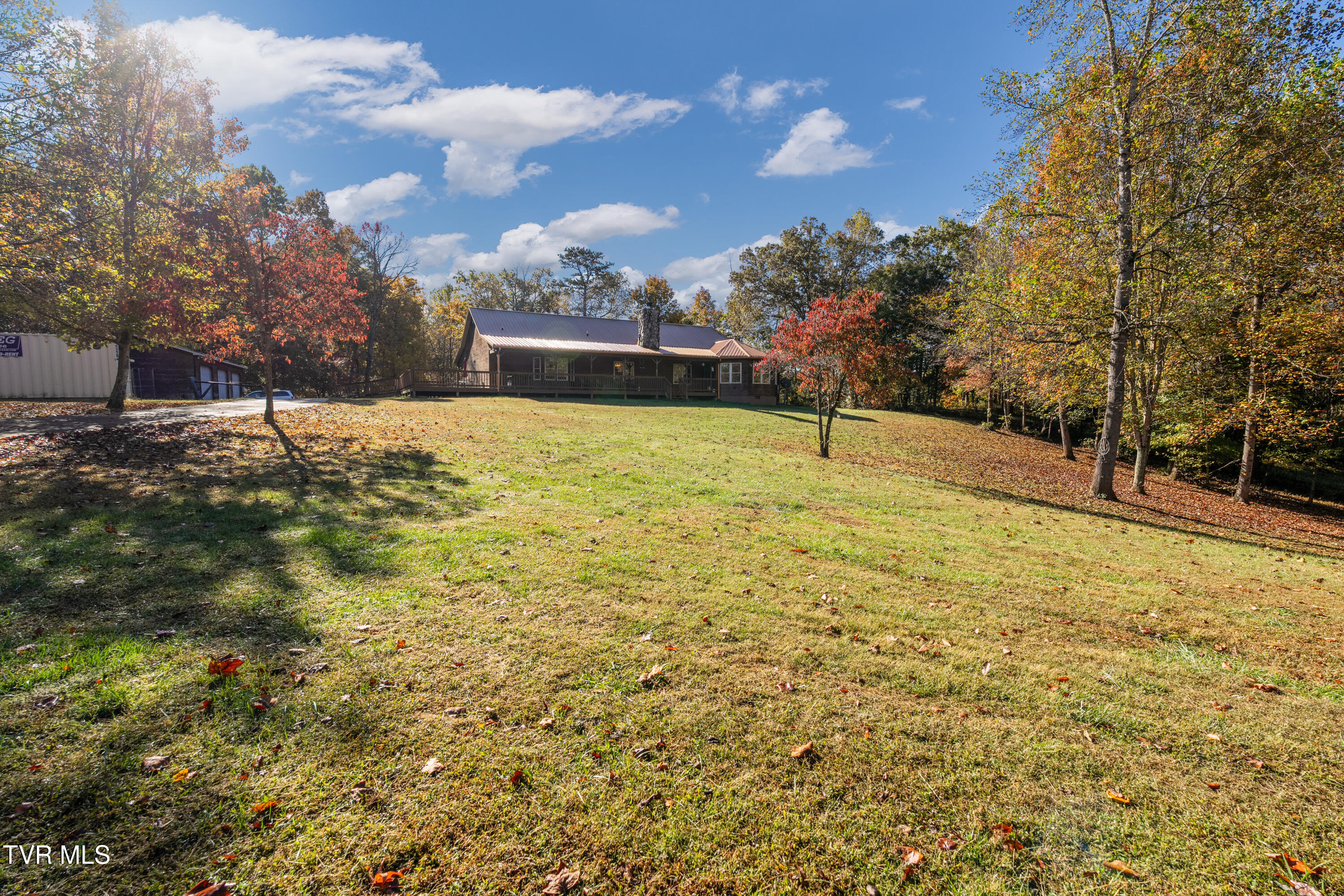 1374 West Allens Bridge Road Greeneville, TN 37743 - Photo 18 of 80 DSC05271 - Copy (3) - Copy