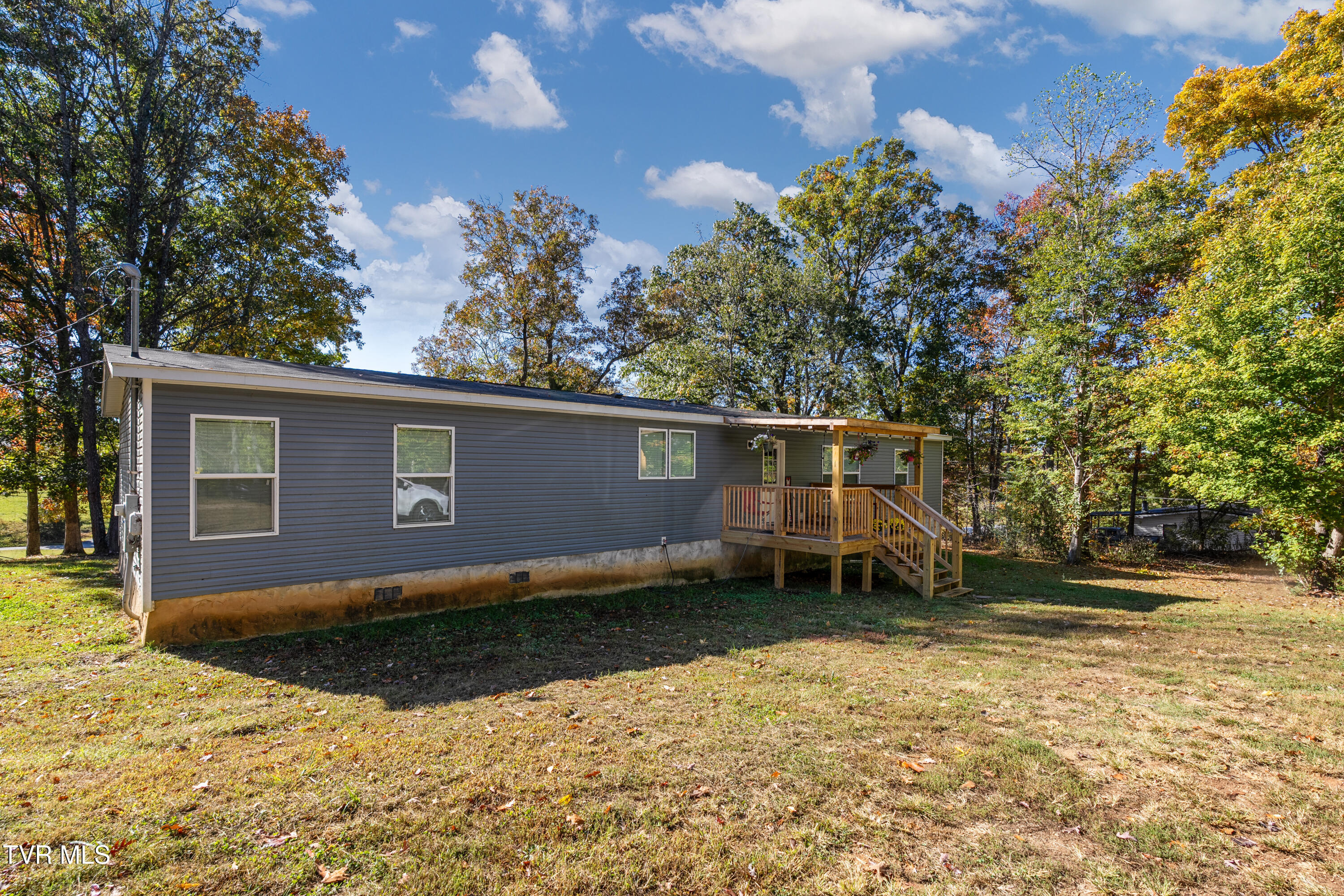 1374 West Allens Bridge Road Greeneville, TN 37743 - Photo 25 of 80 DSC05295 - Copy - Copy