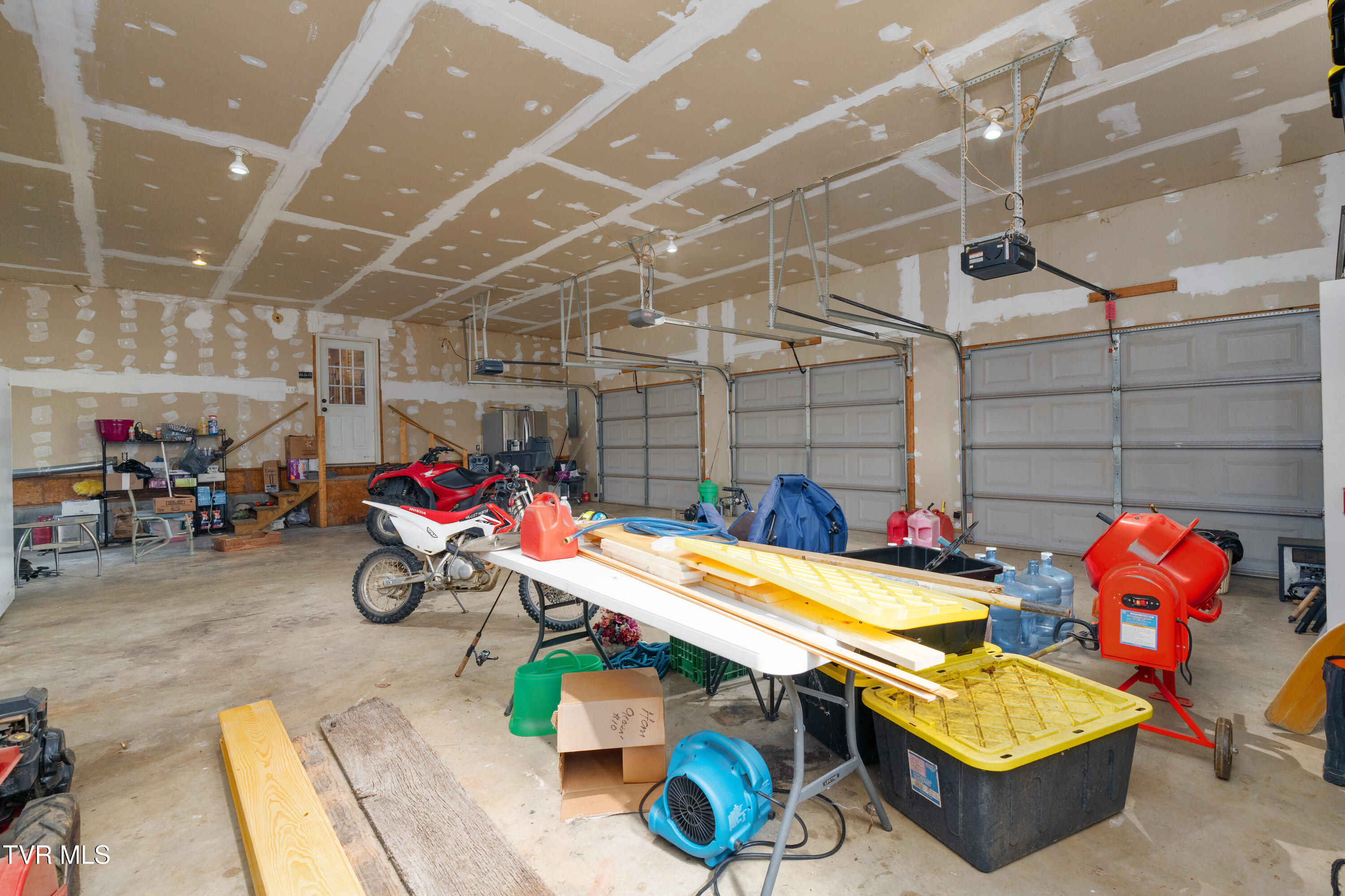 1374 West Allens Bridge Road Greeneville, TN 37743 - Photo 36 of 80 DSC04908 - Copy (2) - Copy - Copy - Copy