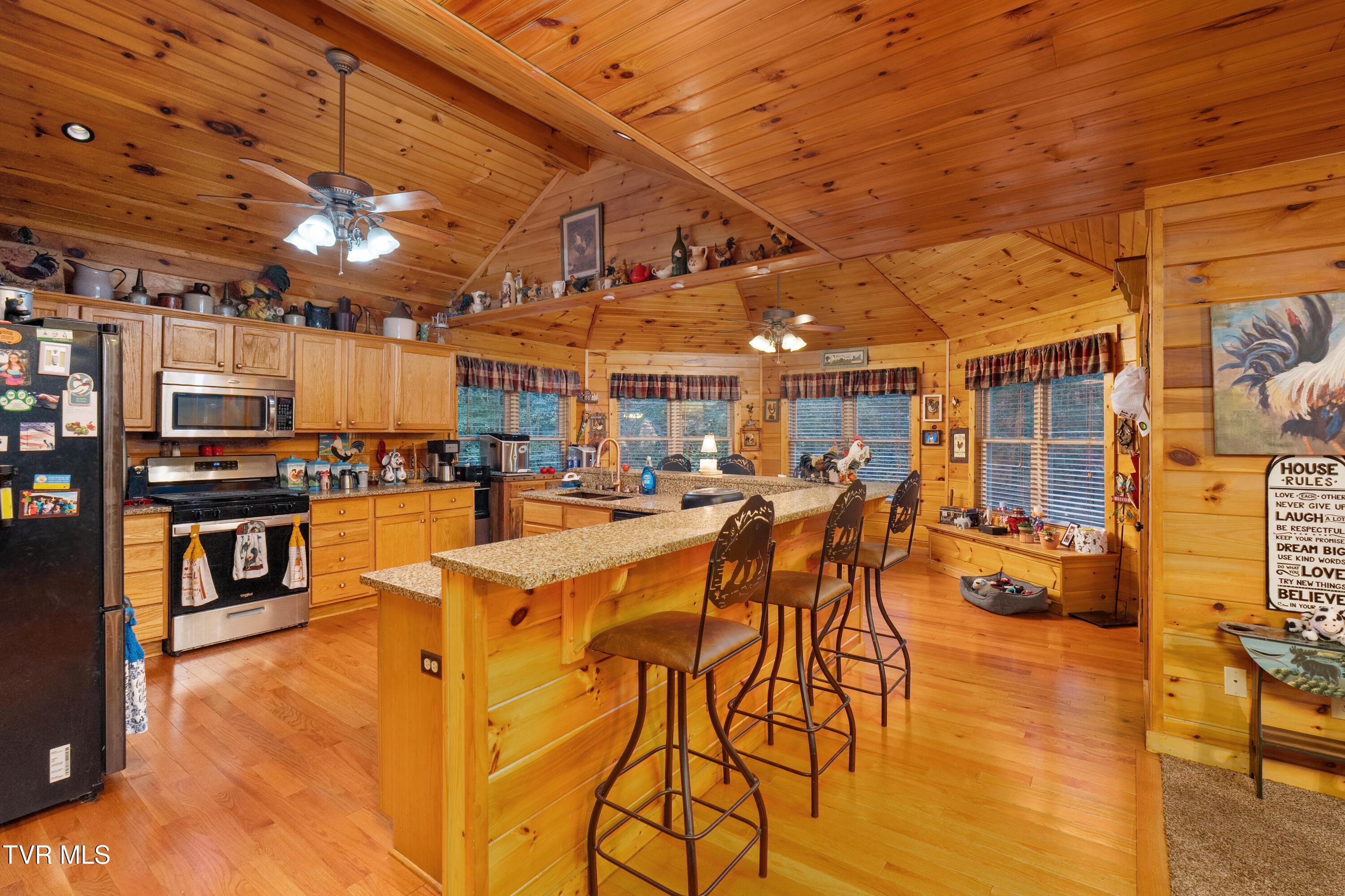 1374 West Allens Bridge Road Greeneville, TN 37743 - Photo 67 of 80 DSC05116 - Copy - Copy