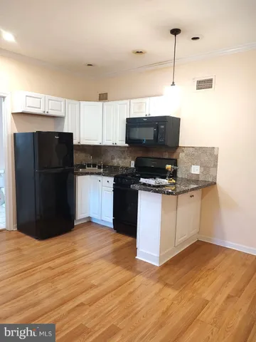 $1,050 | 2254 South Hemberger Street, Philadelphia, PA 19145