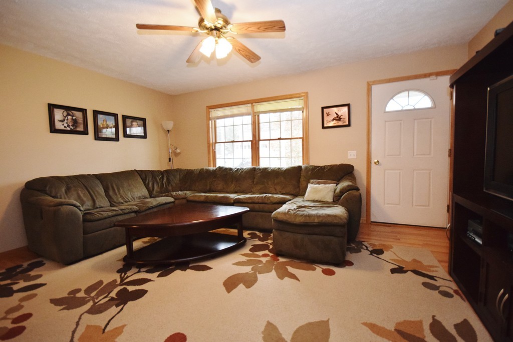 49 Fuller Road Palmer, MA 01069 - Photo 5 of 29 Gallery Image 5