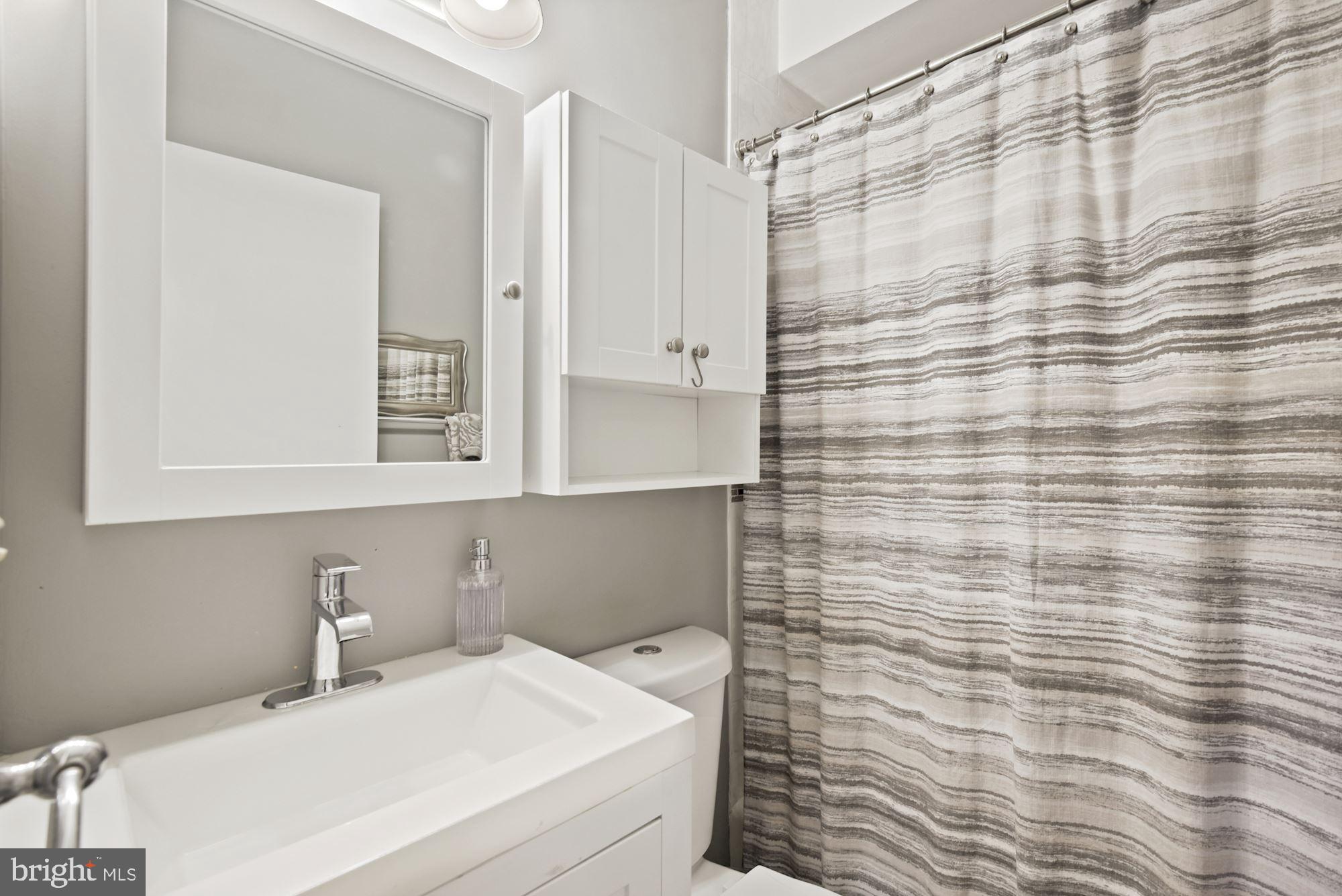 1425 Harding Lane Silver Spring, MD 20905 - Photo 18 of 29