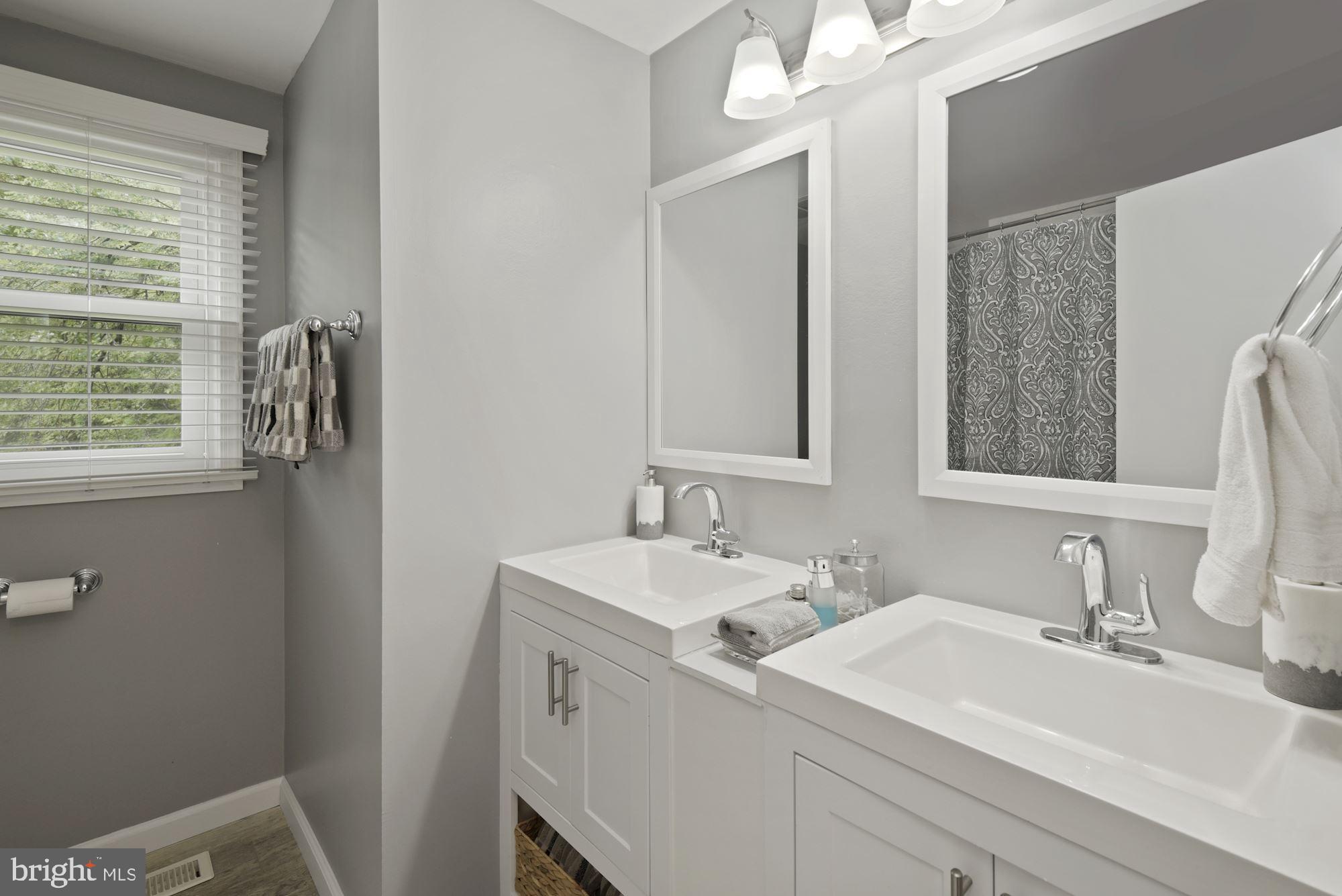 1425 Harding Lane Silver Spring, MD 20905 - Photo 21 of 29