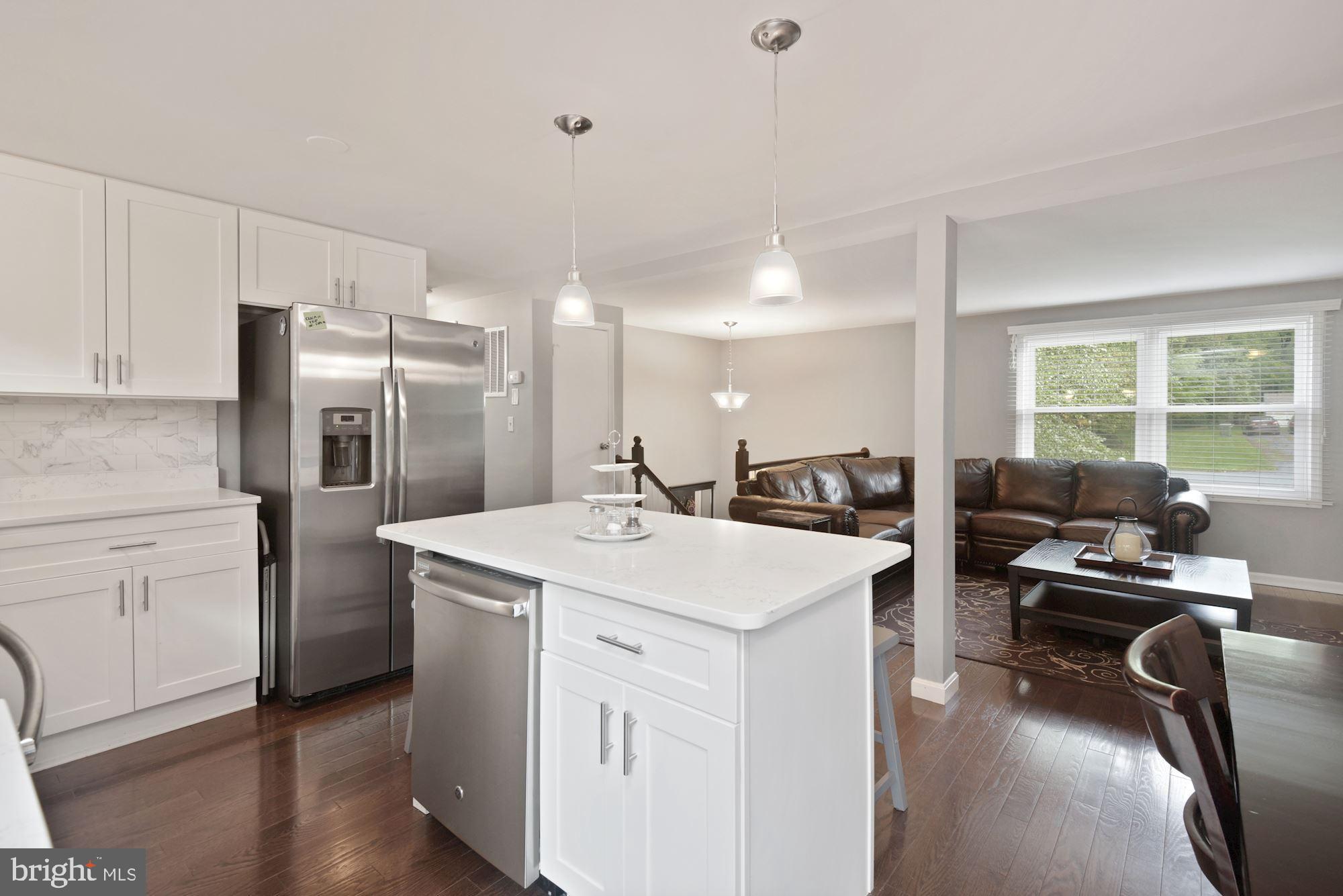 1425 Harding Lane Silver Spring, MD 20905 - Photo 10 of 29