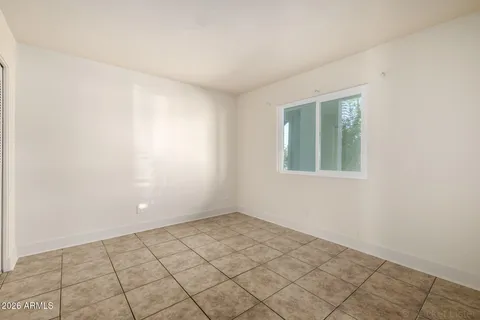 $879,000 | 17859 North 40th Street, Phoenix, AZ 85032