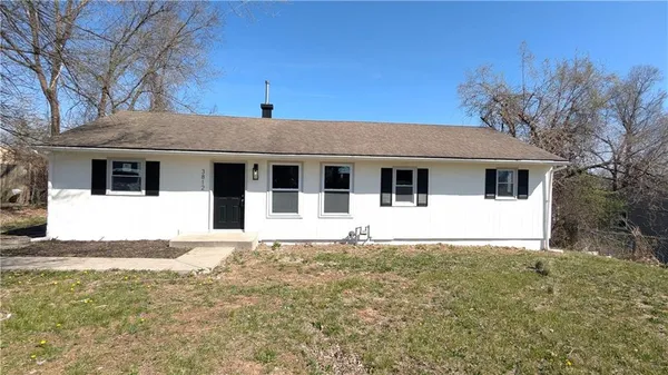 $169,000 | 3812 East 93rd Street, Kansas City, MO 64132