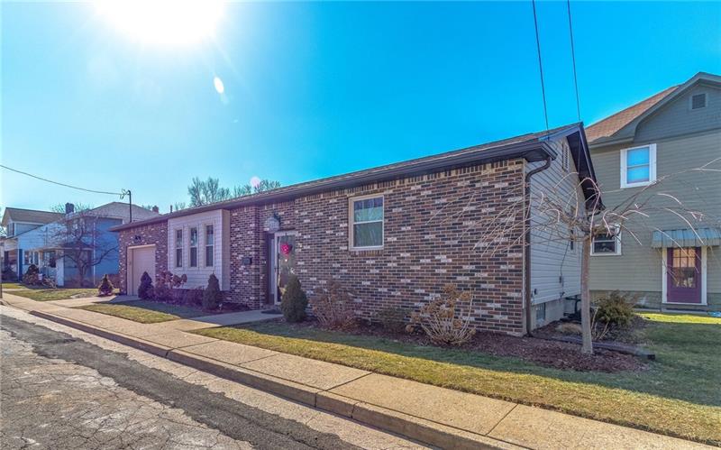 385 Navigation Street Beaver, PA 15009 - Photo 20 of 20 PRETTY LANDSCAPING ALL AROUND THIS GEM!
