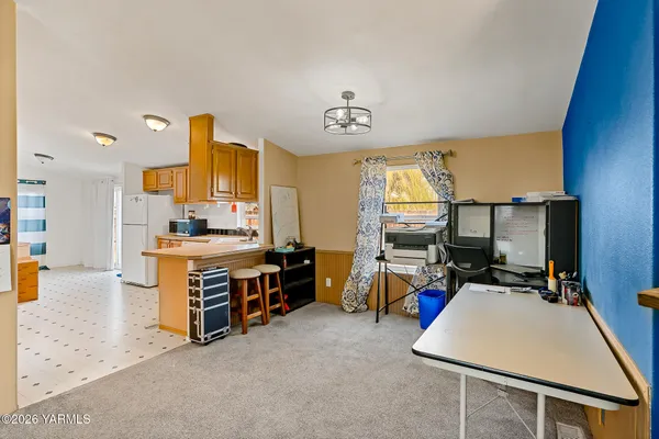 $265,000 | 101 Northstone Parkway, Zillah, WA 98953