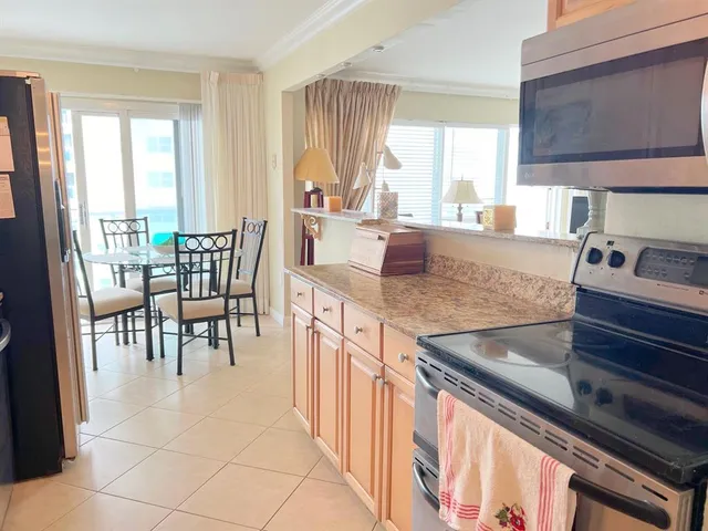 $3,900 | 3400 Galt Ocean Drive, Unit 1003S, Fort Lauderdale, FL 33308