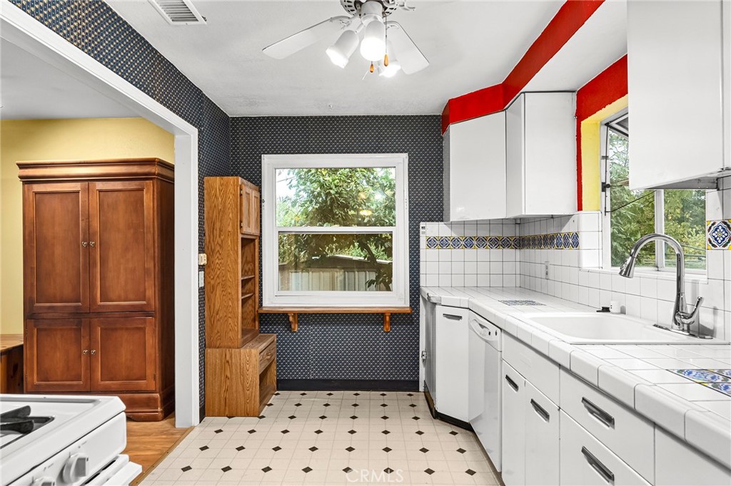 7 Terrace Drive Chico, CA 95926 - Photo 13 of 41