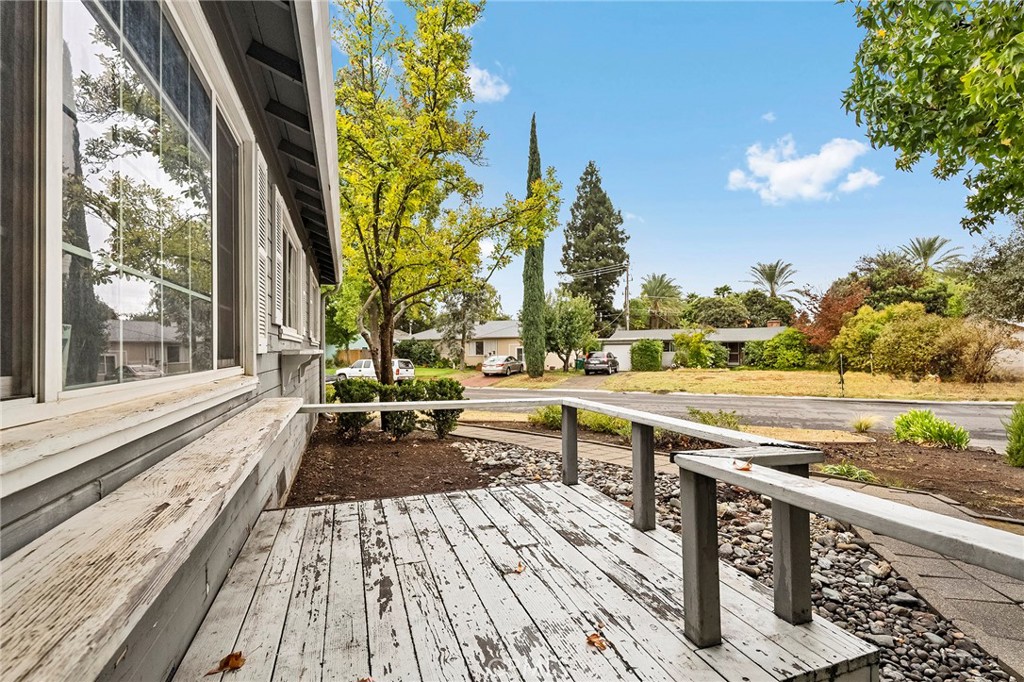 7 Terrace Drive Chico, CA 95926 - Photo 5 of 41