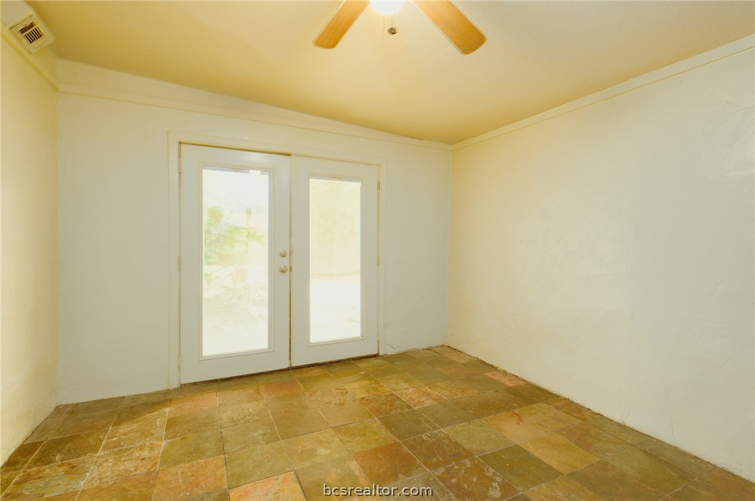 505 Foch Street Bryan, TX 77801 - Photo 15 of 22 Gallery Image 15