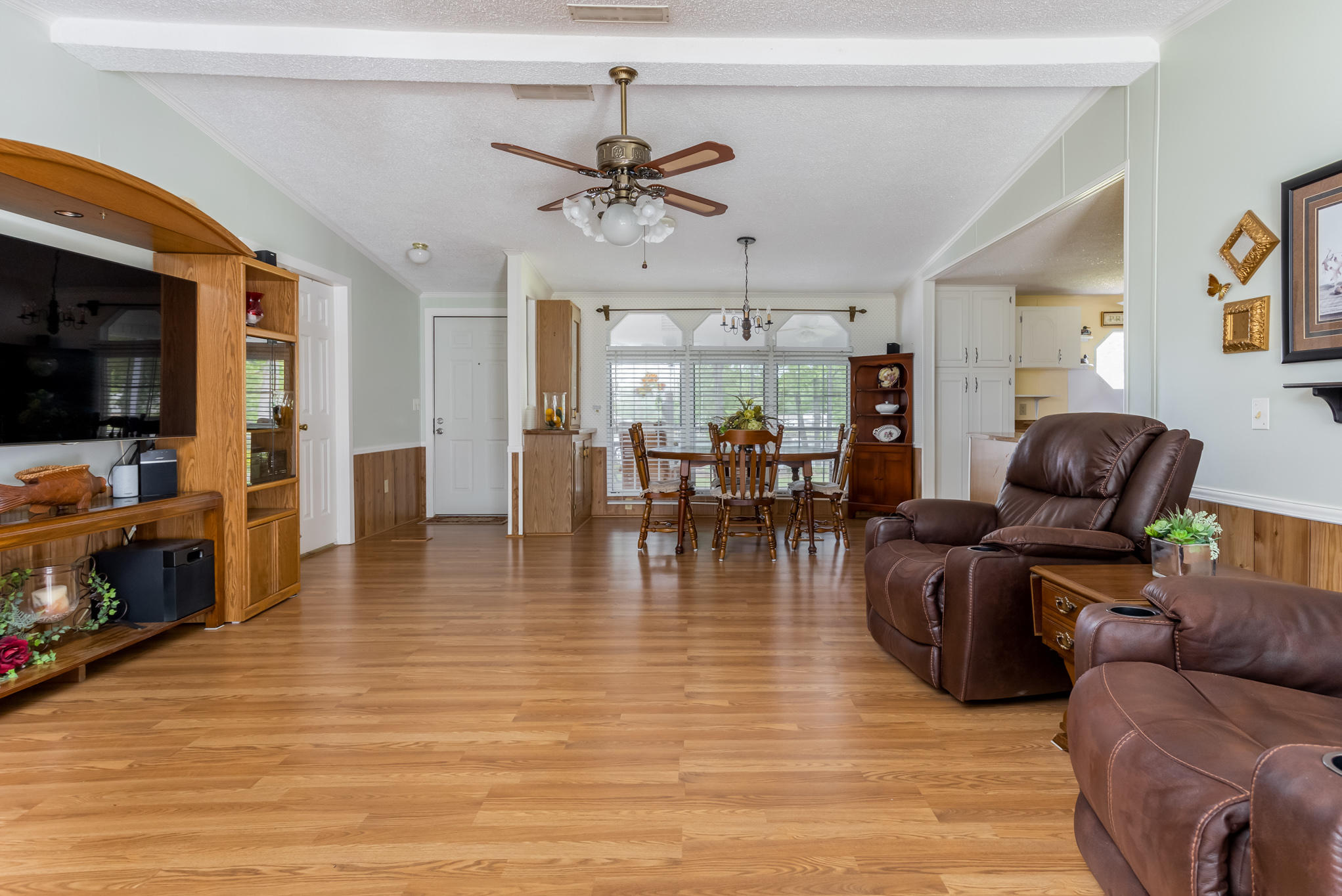 1554 James Loop Road Manning, SC 29102 - Photo 12 of 55 1554 James Loop Road -18