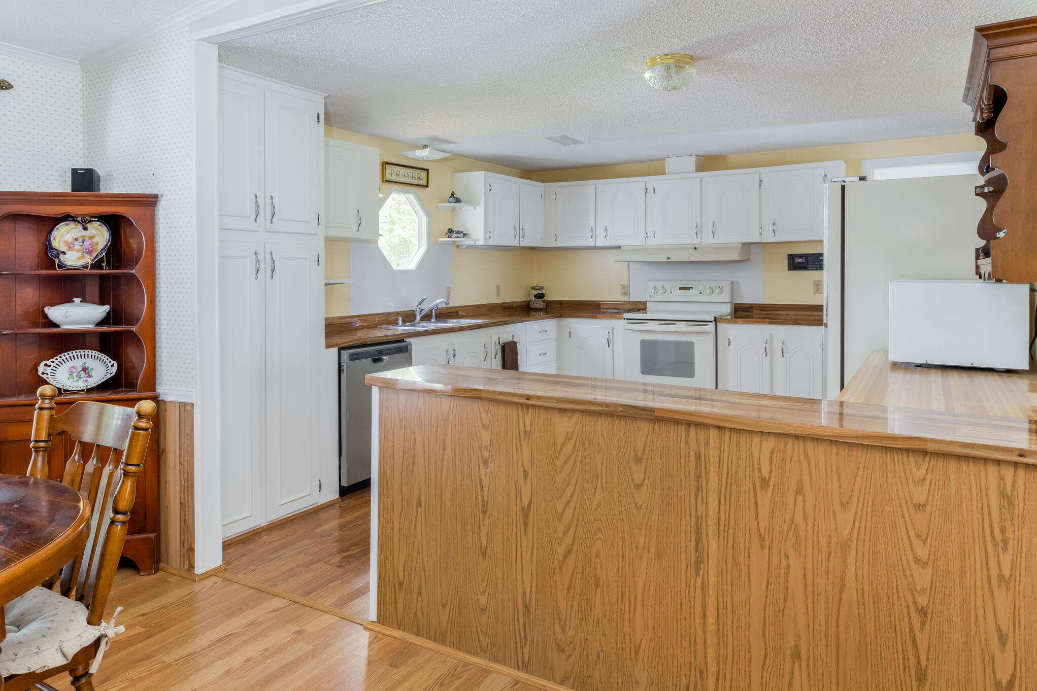 1554 James Loop Road Manning, SC 29102 - Photo 16 of 55 1554 James Loop Road -22