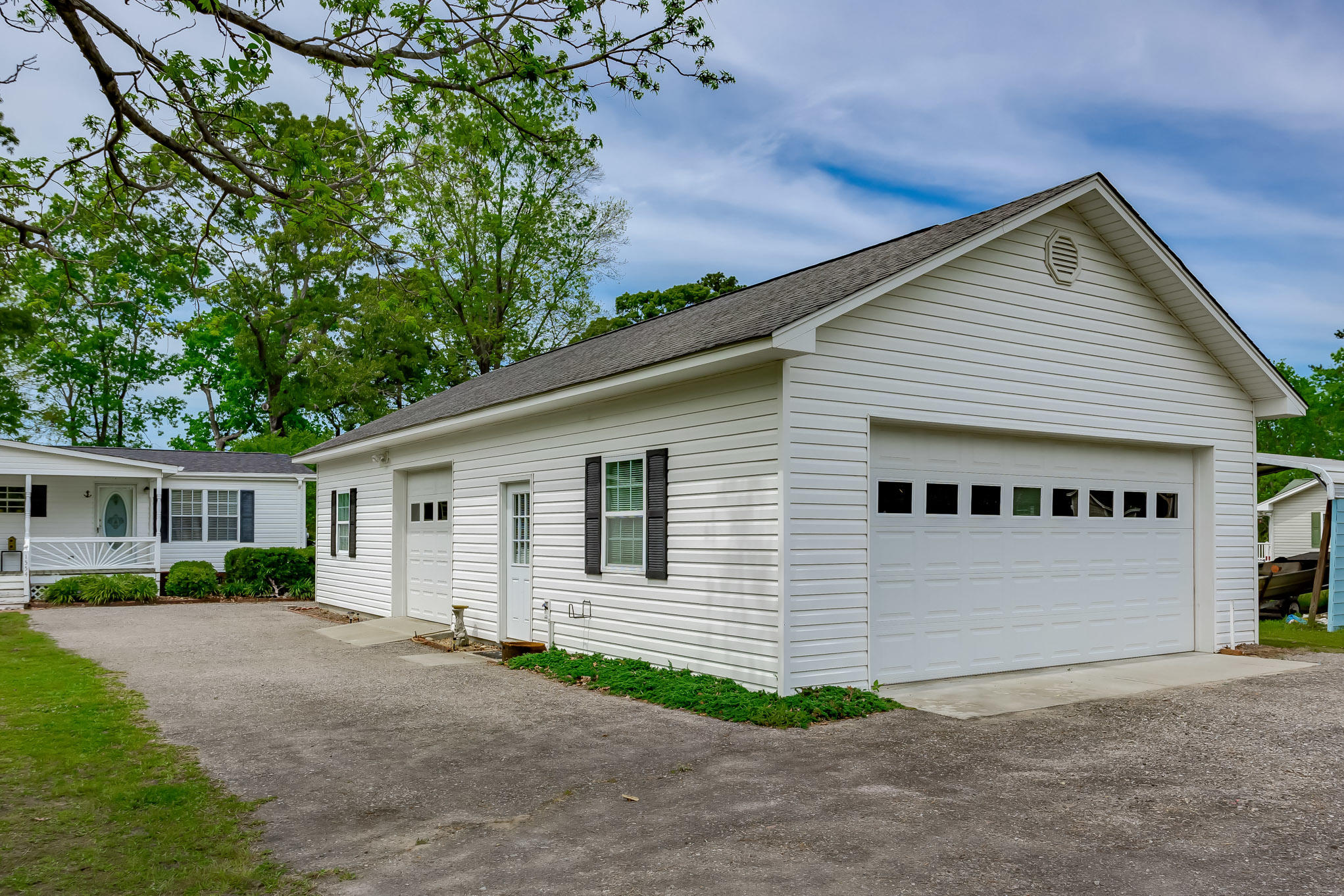 1554 James Loop Road Manning, SC 29102 - Photo 6 of 55 1554 James Loop Road -12