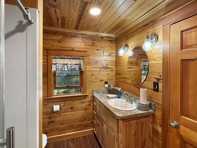 $255,000 | 553 Elliotsville Road, Monson, ME 04464