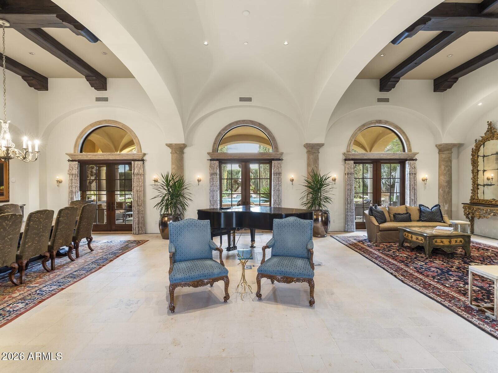 6619 East Stallion Road Paradise Valley, AZ 85253 - Photo 11 of 68 029_Great Room