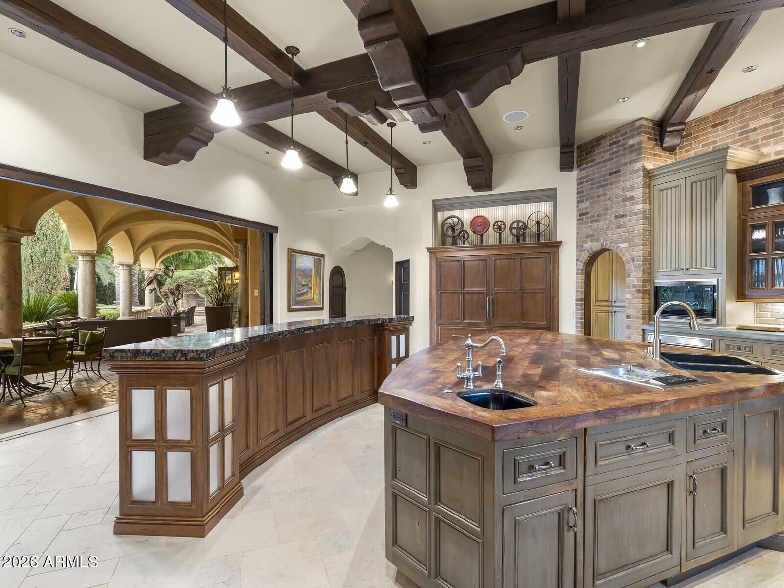 6619 East Stallion Road Paradise Valley, AZ 85253 - Photo 13 of 66 033_Kitchen