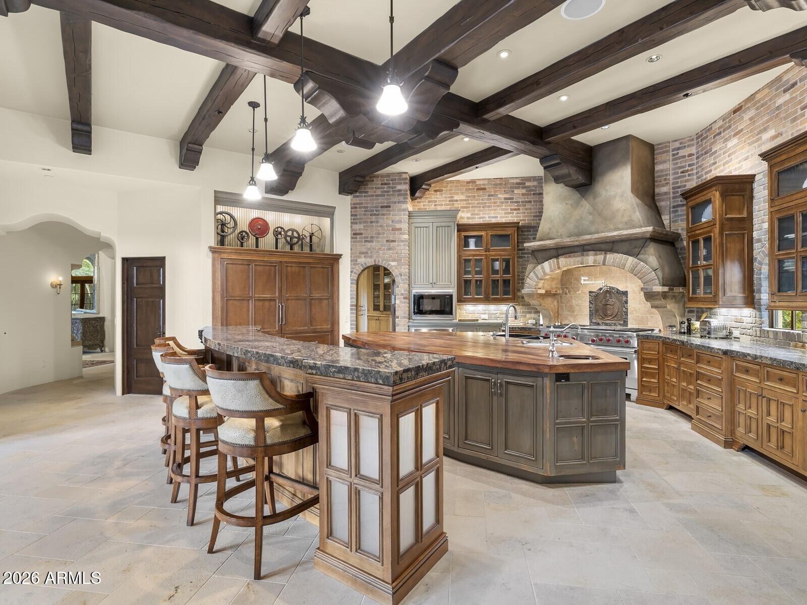 6619 East Stallion Road Paradise Valley, AZ 85253 - Photo 14 of 68 032_Kitchen