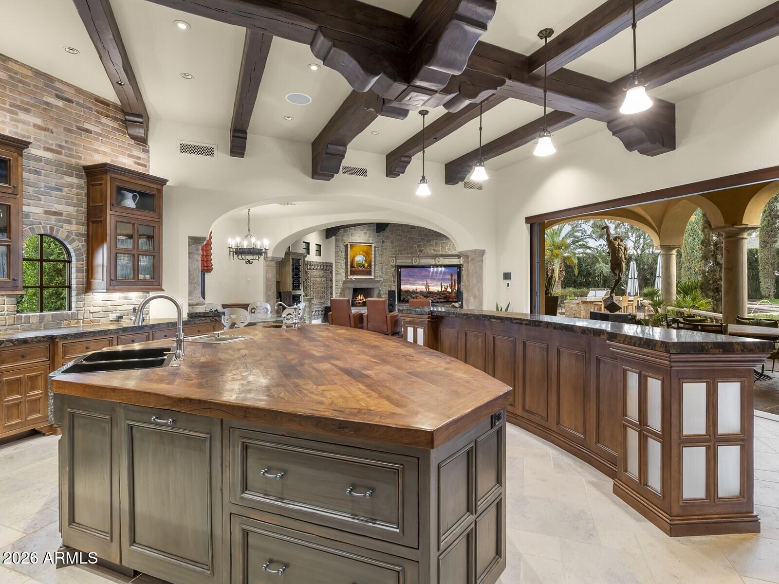 6619 East Stallion Road Paradise Valley, AZ 85253 - Photo 14 of 66 034_Kitchen