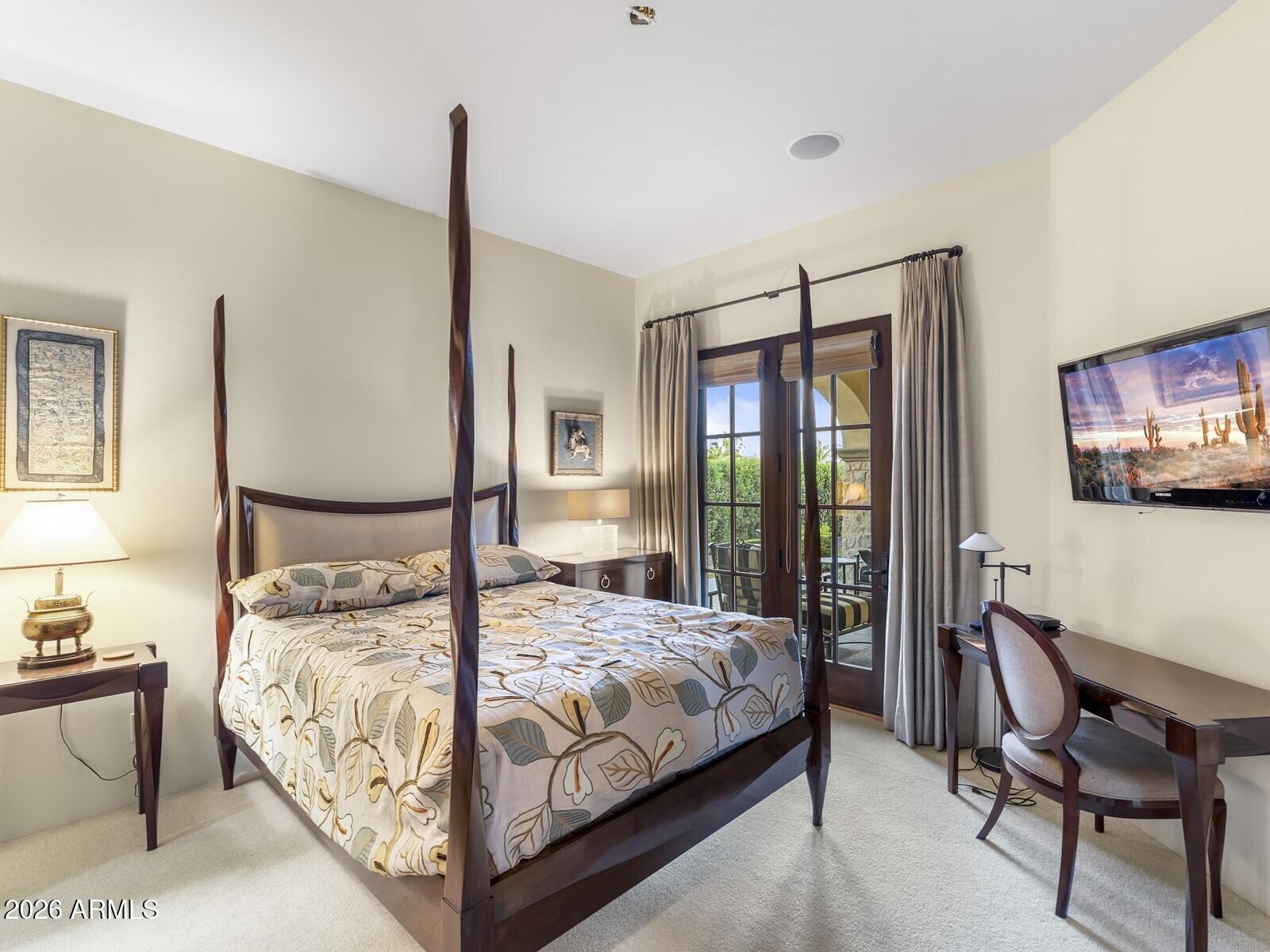 6619 East Stallion Road Paradise Valley, AZ 85253 - Photo 29 of 66 050_Bathroom