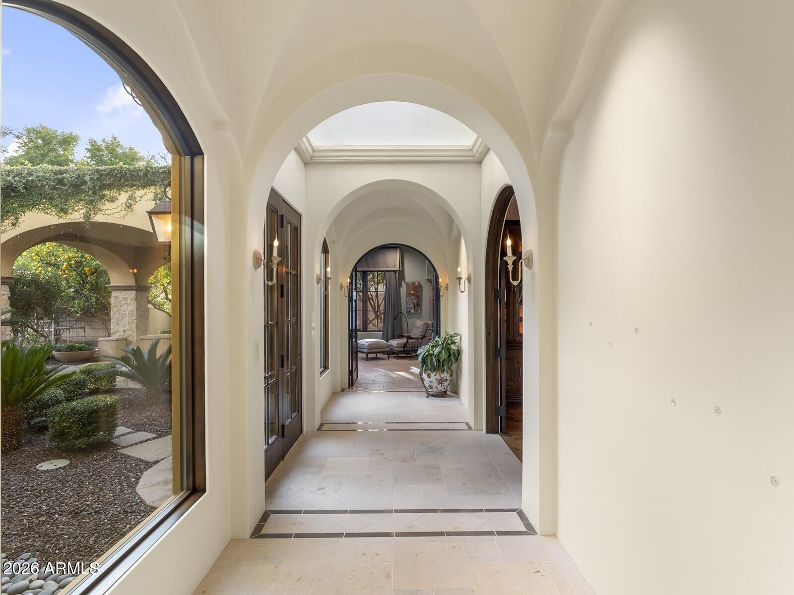 6619 East Stallion Road Paradise Valley, AZ 85253 - Photo 33 of 68 052_Hallway