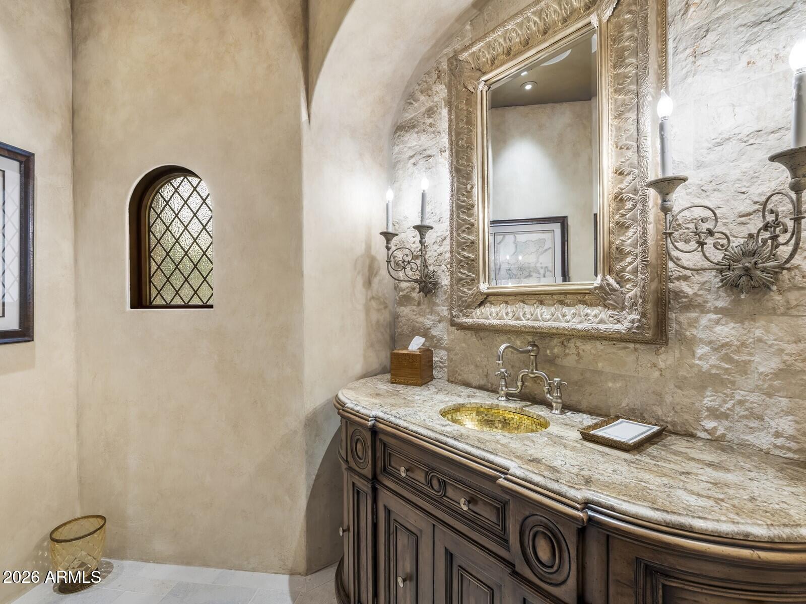 6619 East Stallion Road Paradise Valley, AZ 85253 - Photo 47 of 66 068_Bathroom