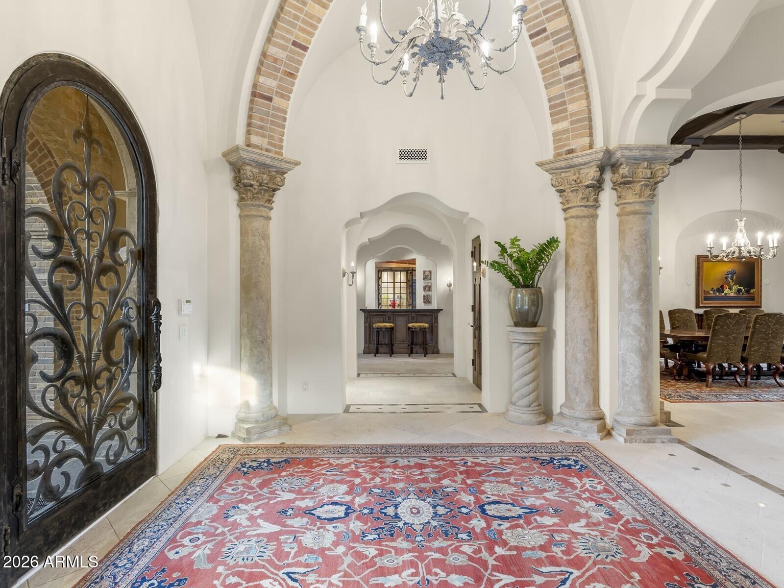 6619 East Stallion Road Paradise Valley, AZ 85253 - Photo 10 of 68 028_Foyer