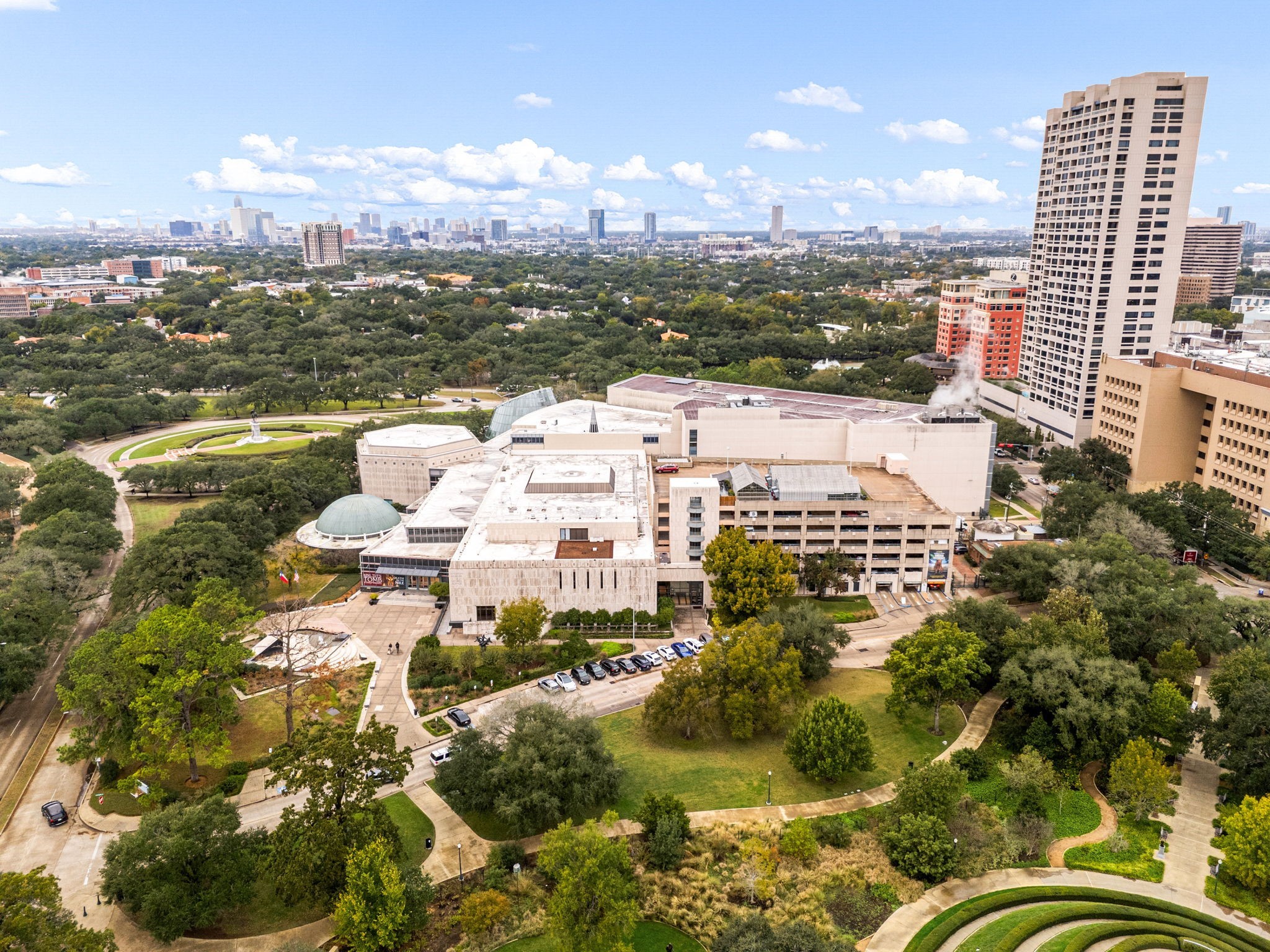 2611 Riverside Drive, Unit D Houston, TX 77004 - Photo 45 of 50 a picture of city view with lake view