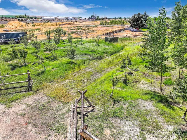 $250,000 | Lot 17-tbd East S, Gooding, ID 83330