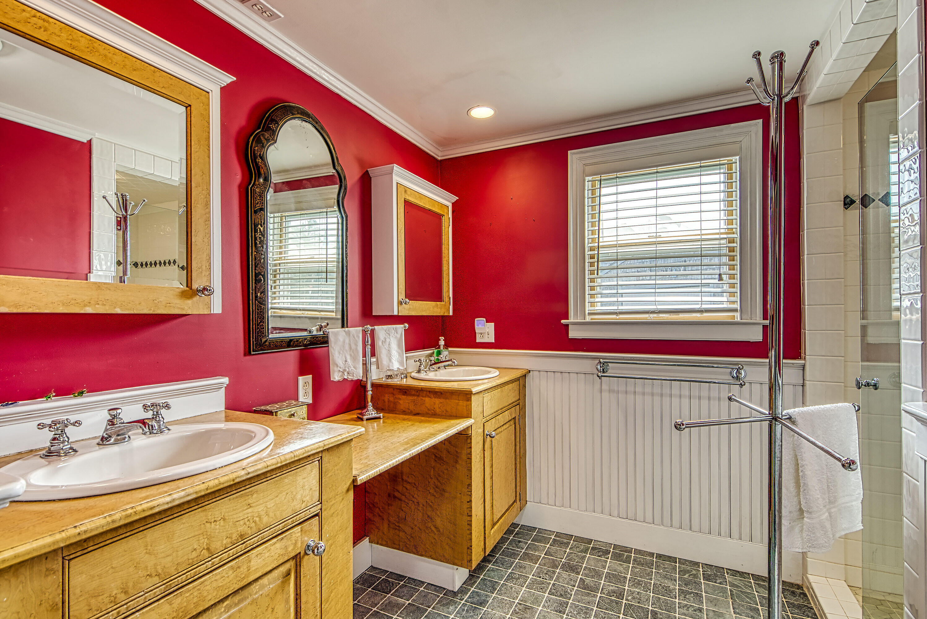 677 Corea Road Gouldsboro, ME 04624 - Photo 22 of 51 Main Bathroom