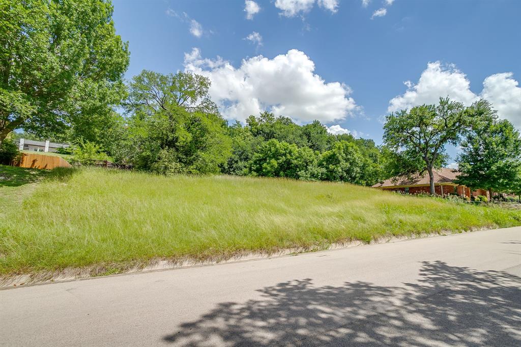 18 Thornhill Road Benbrook, TX 76132 - Photo 19 of 28