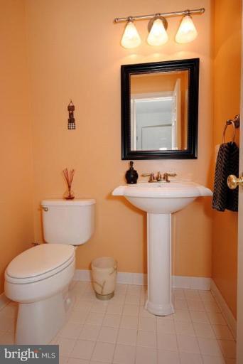 2060 Madrillon Road Vienna, VA 22182 - Photo 23 of 30 Half Bath 1