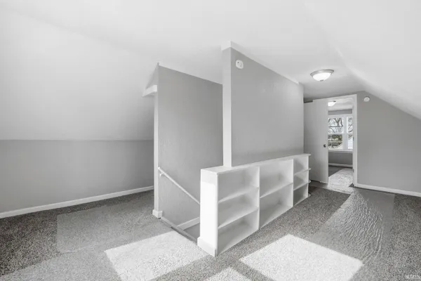 $185,900 | 4320 Southwest Anthony Wayne Drive, Fort Wayne, IN 46806