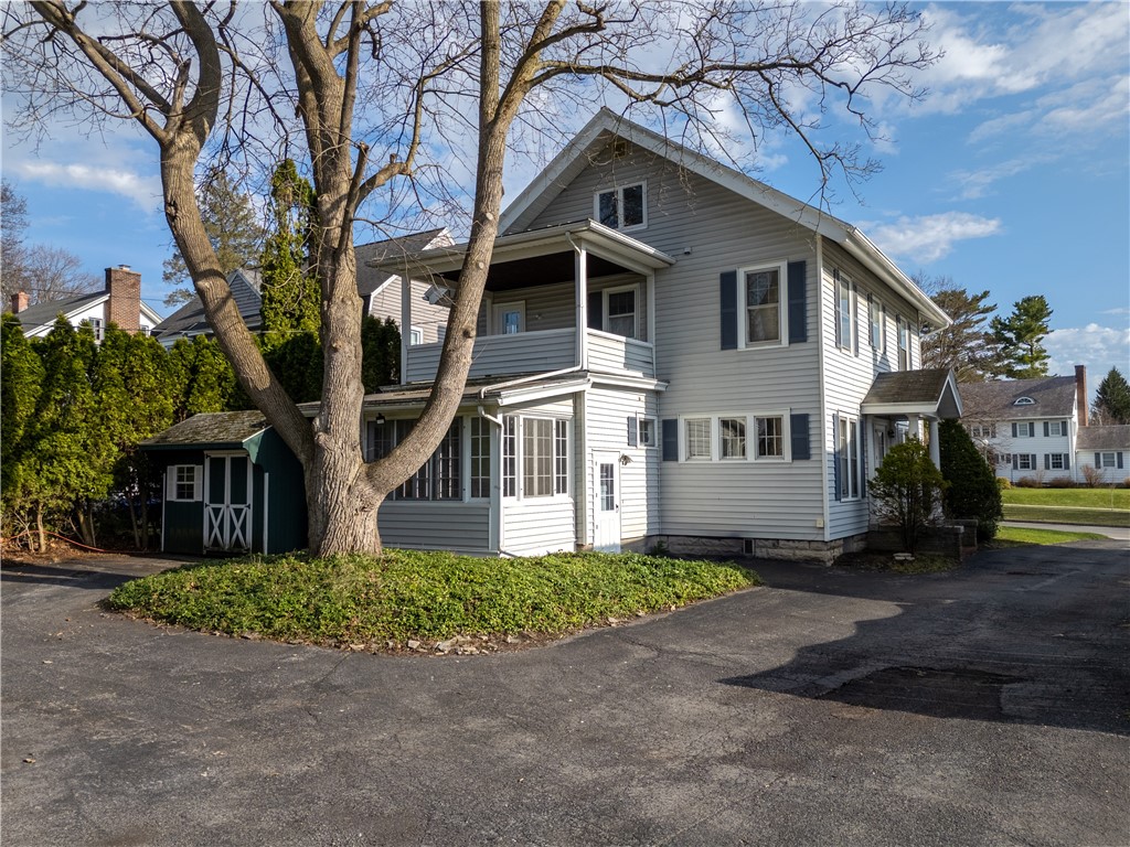 263 East Genesee Street Auburn, NY 13021 - Photo 4 of 50