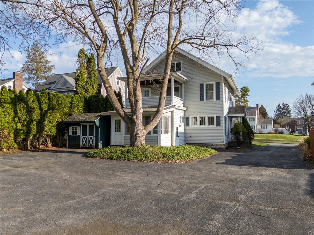 263 East Genesee Street Auburn, NY 13021 - Photo 5 of 50