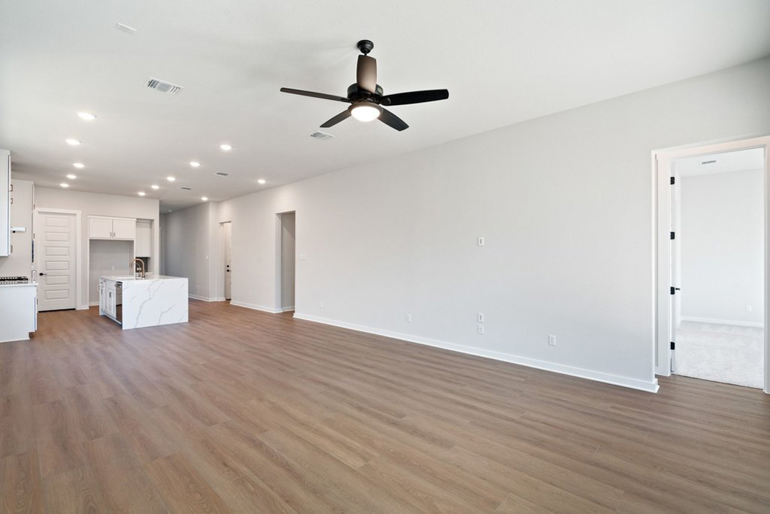 336 Marisol Bend Georgetown, TX 78626 - Photo 18 of 38