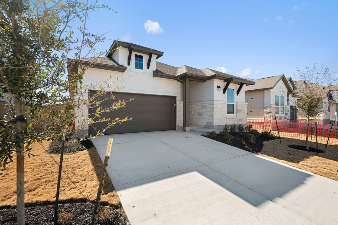 336 Marisol Bend Georgetown, TX 78626 - Photo 4 of 38