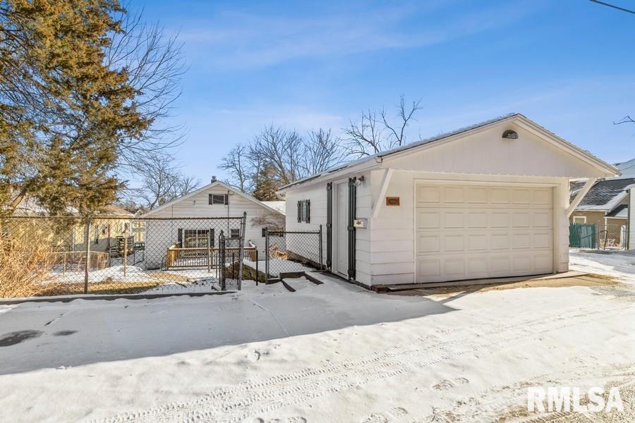 2110 Telegraph Road Davenport, IA 52804 - Photo 15 of 15 Gallery Image 15