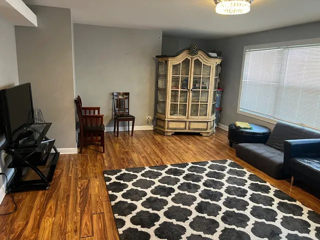 $680,000 | 6756 North Keating Avenue, Lincolnwood, IL 60712