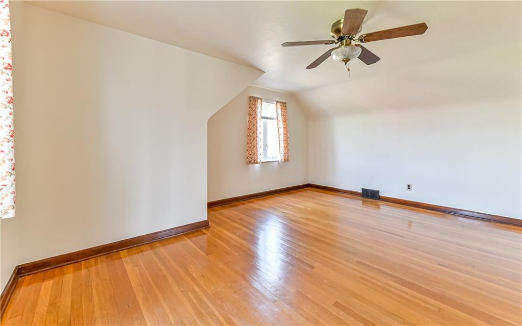 617 Soose Road Pittsburgh, PA 15209 - Photo 12 of 25 Gallery Image 12