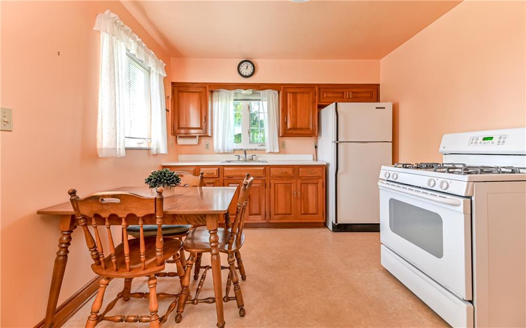 617 Soose Road Pittsburgh, PA 15209 - Photo 6 of 25 Gallery Image 6