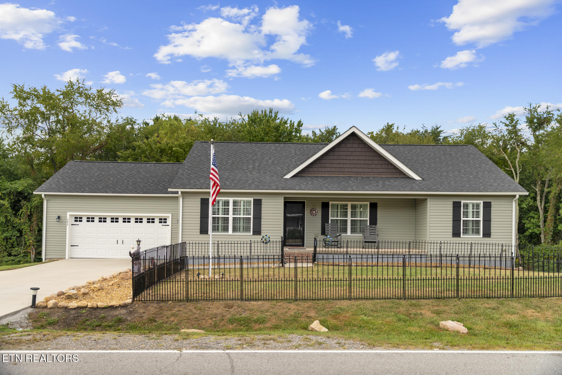 282 Deerfield Road Crossville, TN 38555 - Photo 41 of 43 DSC02058